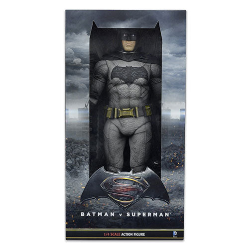 Batman v Superman Dawn of Justice Batman 1:4 Scale Figure